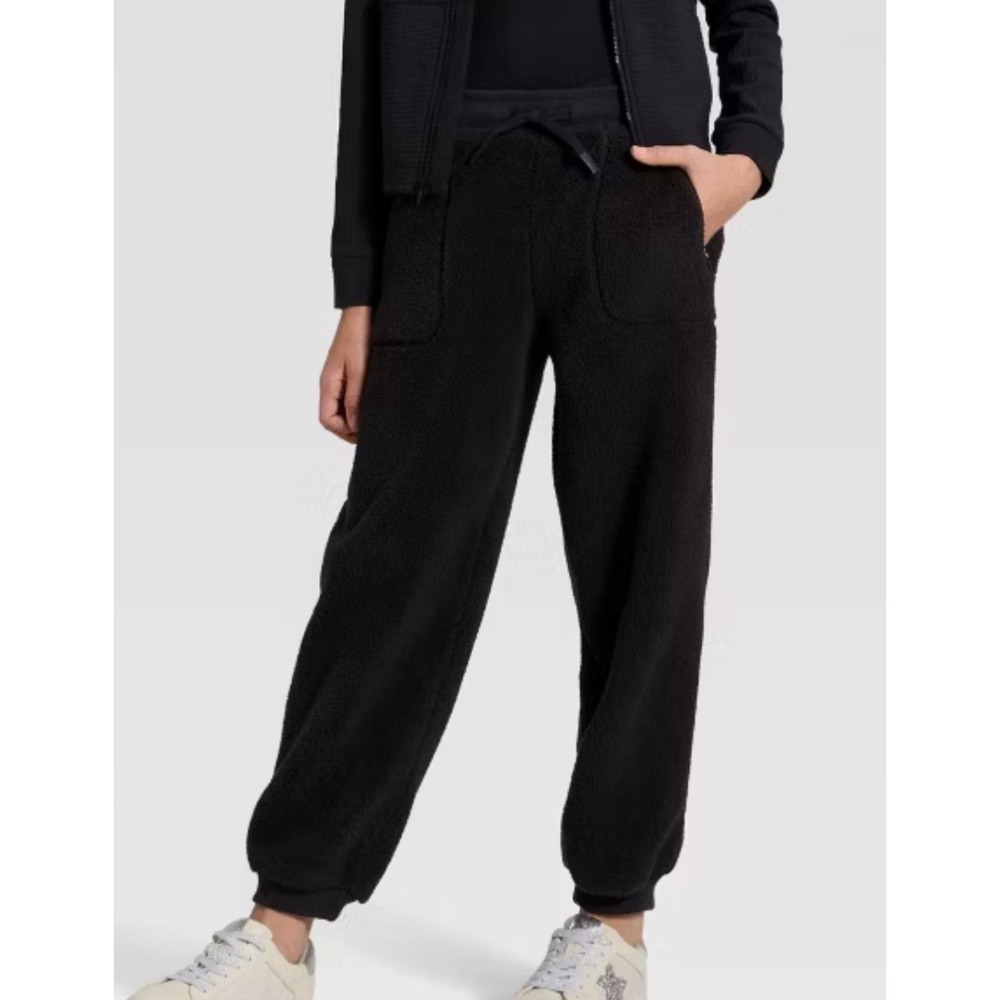 All in Motion‎ Girls Black distressed Faux Shearling Joggers Pants warm! M 8